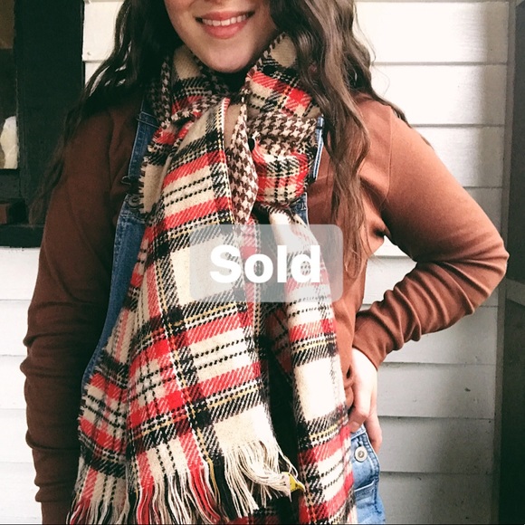 Plaid Chunky Scarf - Picture 1 of 6